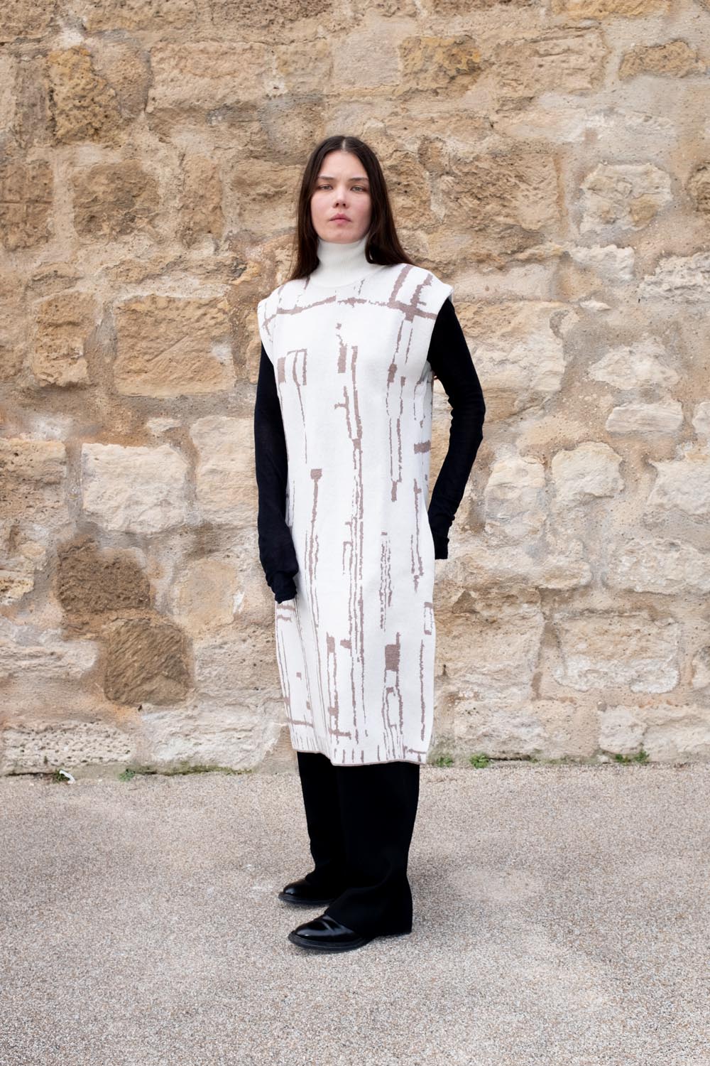 Tbilisi - Long Wool Jacquard  Cape